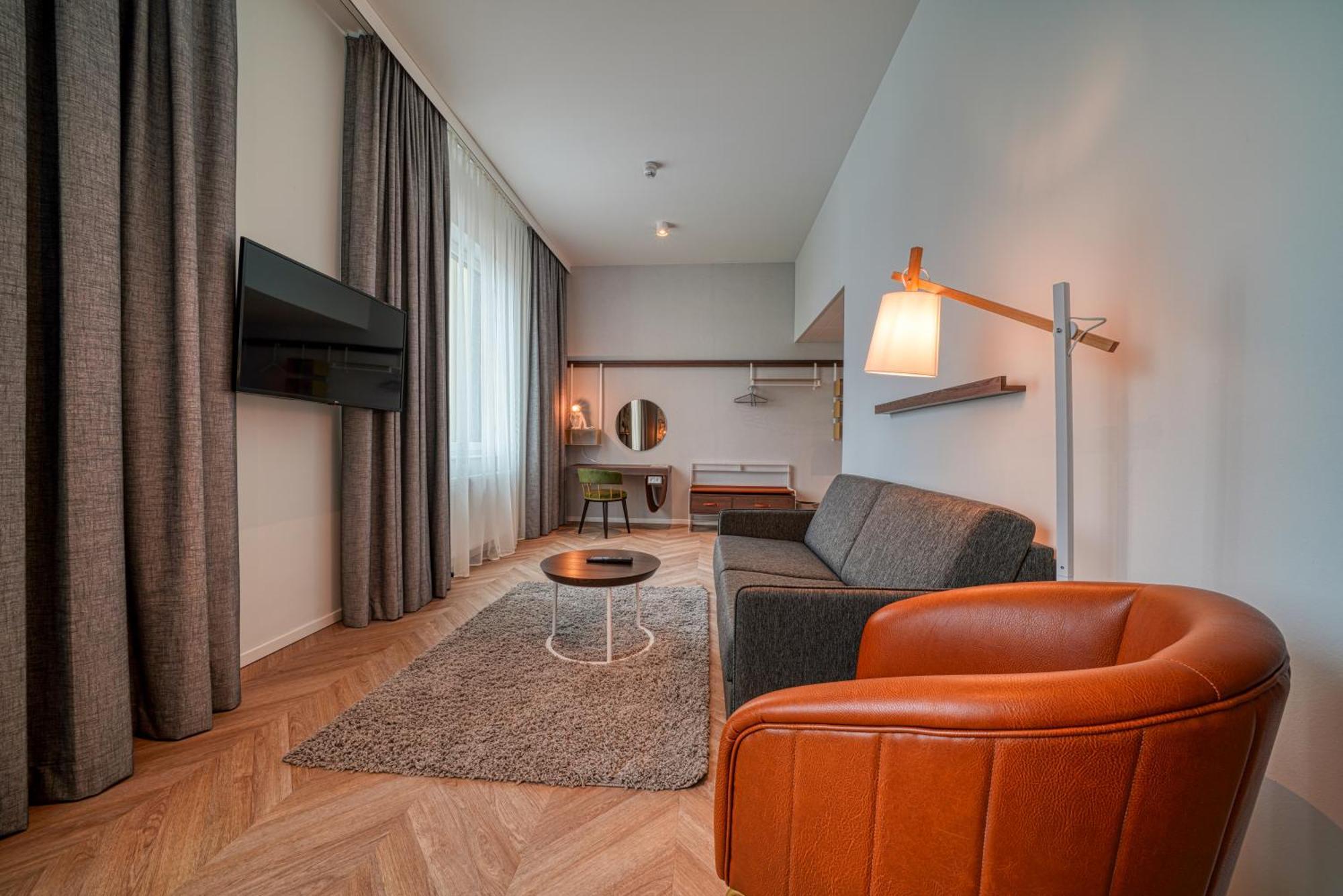 Hotel Vienna House Easy By Wyndham Augsburgo Exterior foto