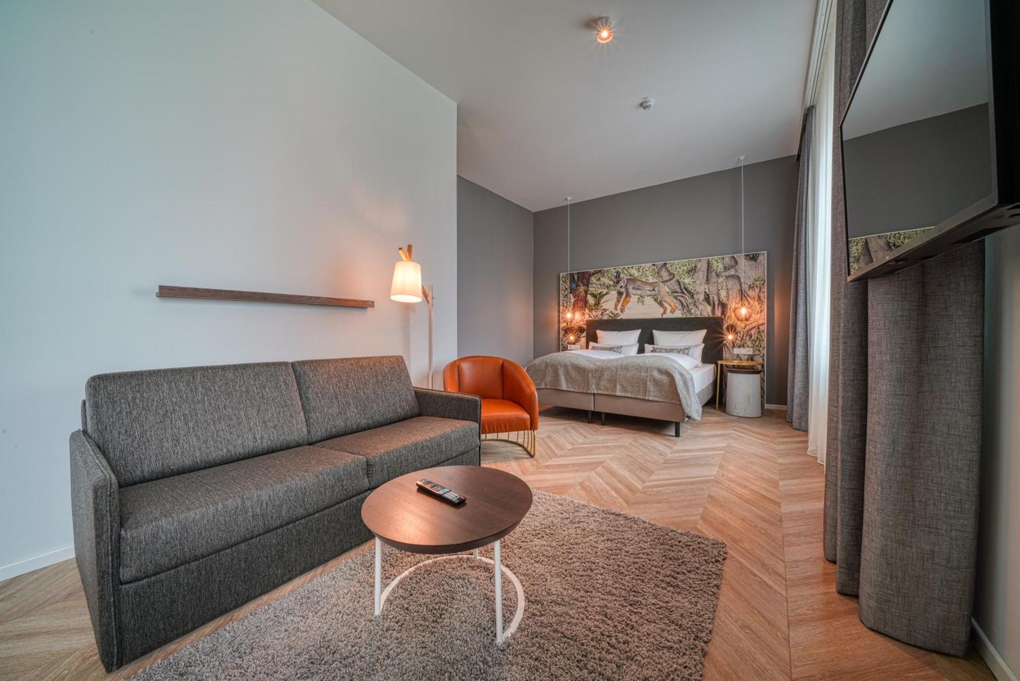 Hotel Vienna House Easy By Wyndham Augsburgo Exterior foto