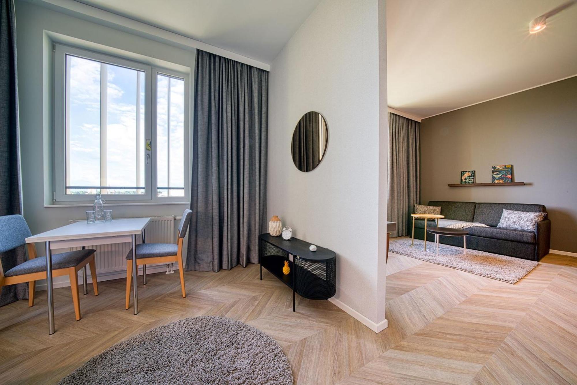 Hotel Vienna House Easy By Wyndham Augsburgo Exterior foto